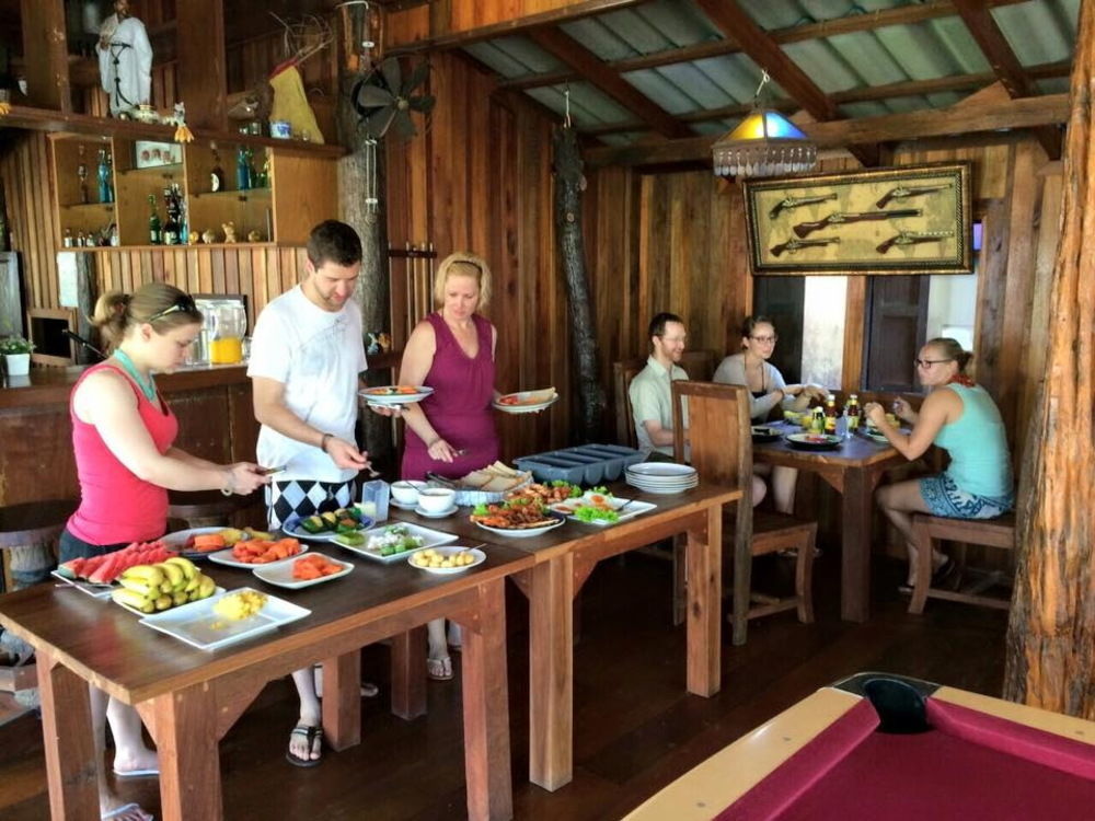 เจ ฮอลิเดย์ อินน์  Krabi ภายนอก รูปภาพ